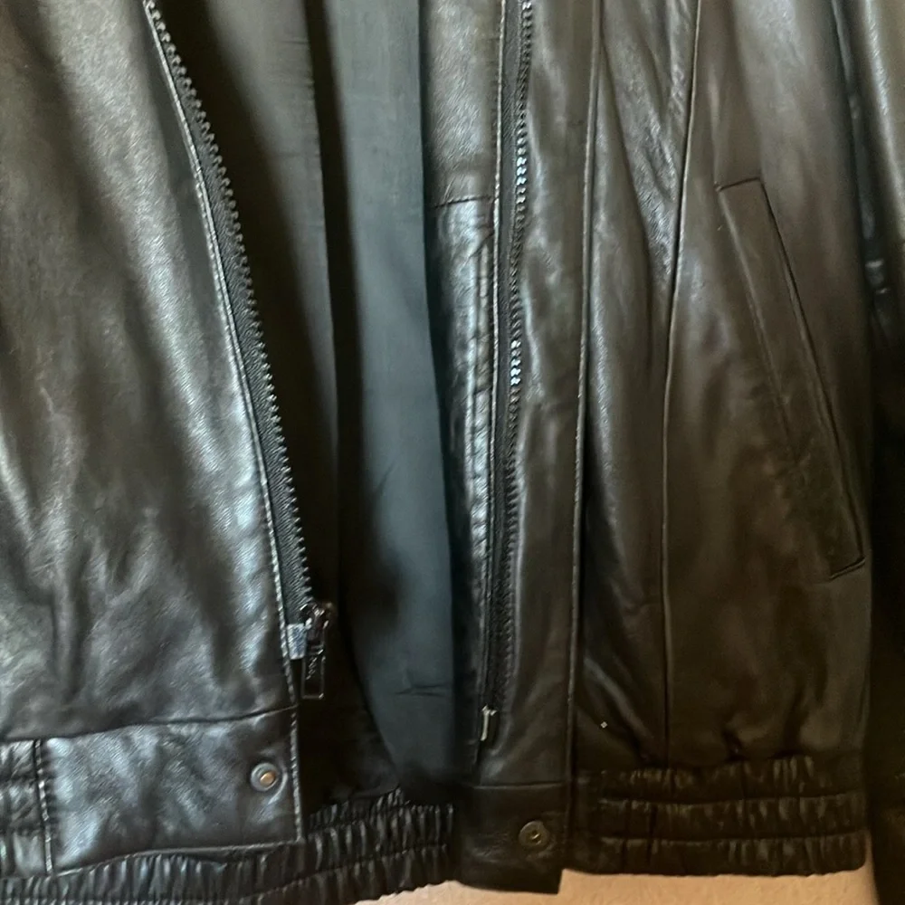 FINAL MARKDOWN Doral 5th ave Black Leather Jacket for Men 42